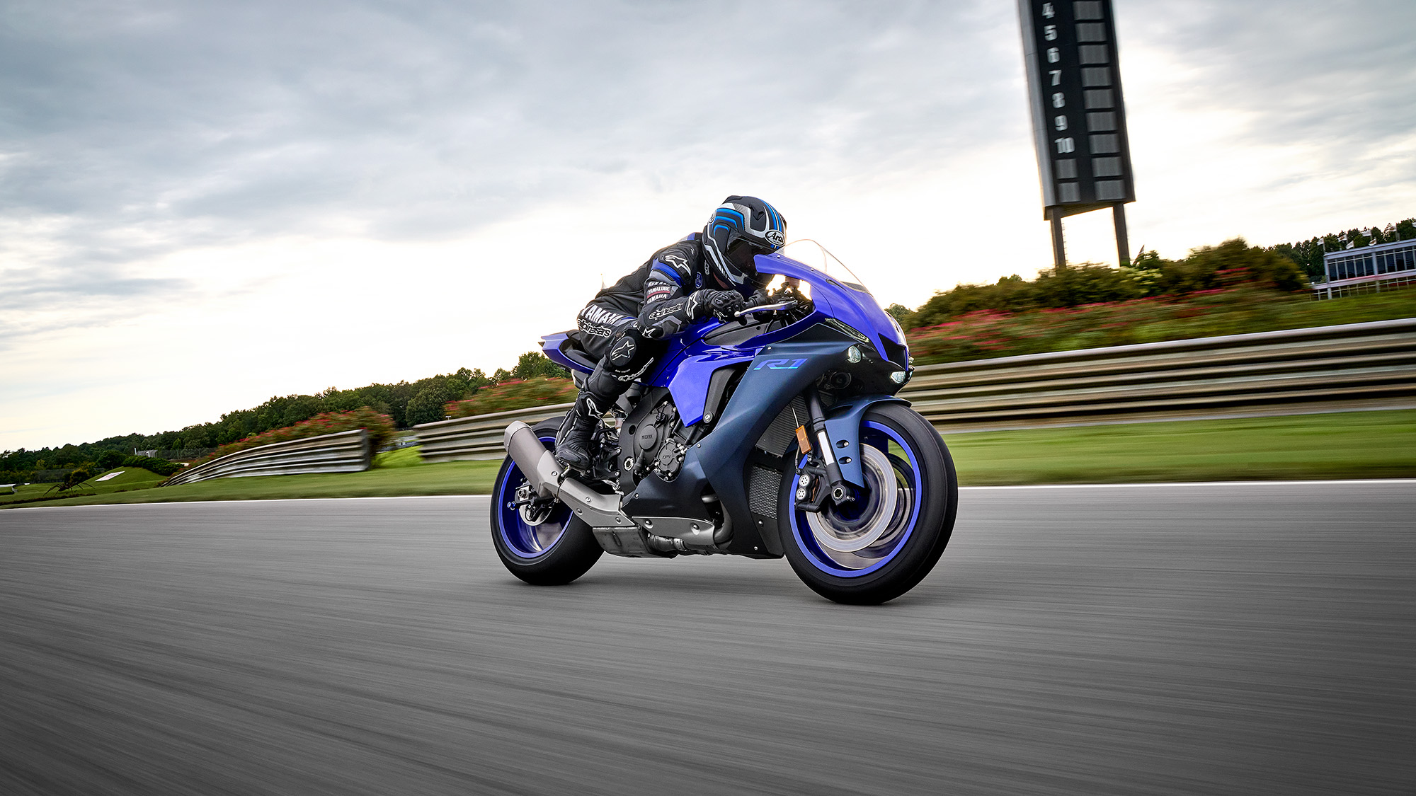 R1 Motorcycles Yamaha Motor